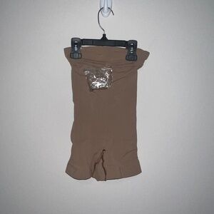 SKIMS SEAMLESS SCULPT STRAPLESS SHORTIE BODYSUIT SIENNA SMALL WIT